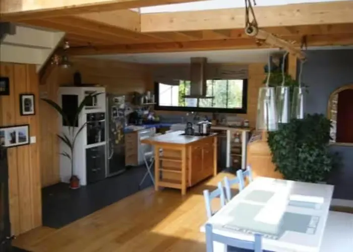 Hébergement de vacances Maison Entre Champs Et *